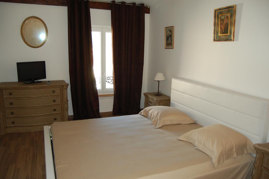 הייר Chateau De La Clapiere חדר תמונה